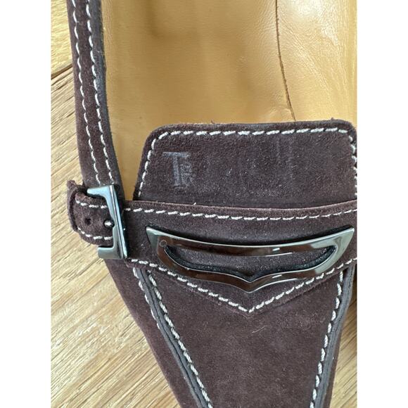 Women’s Tod’s Brown Suede Kitten Heel Loafer - Picture 4 of 13